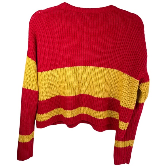 Harry Potter womens size large Gryffindor house crew neck cropped sweater - Picture 2 of 6